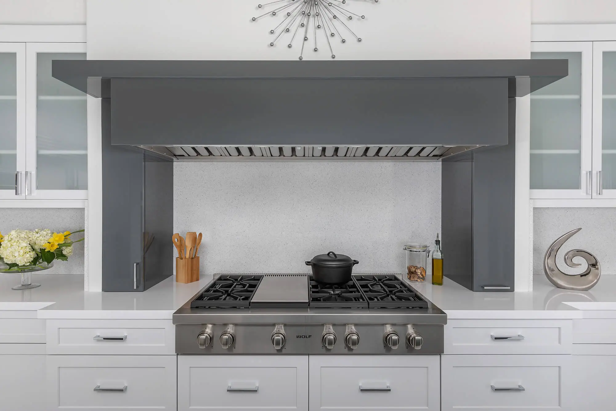 General Contractor Jonestown delivering premium kitchen remodeling solutions with custom cabinetry and high-end finishes.